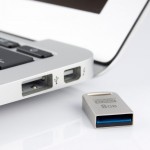 USB   GOODRAM 8GB Point Silver USB 3.0 (UPO3-0080S0R11)